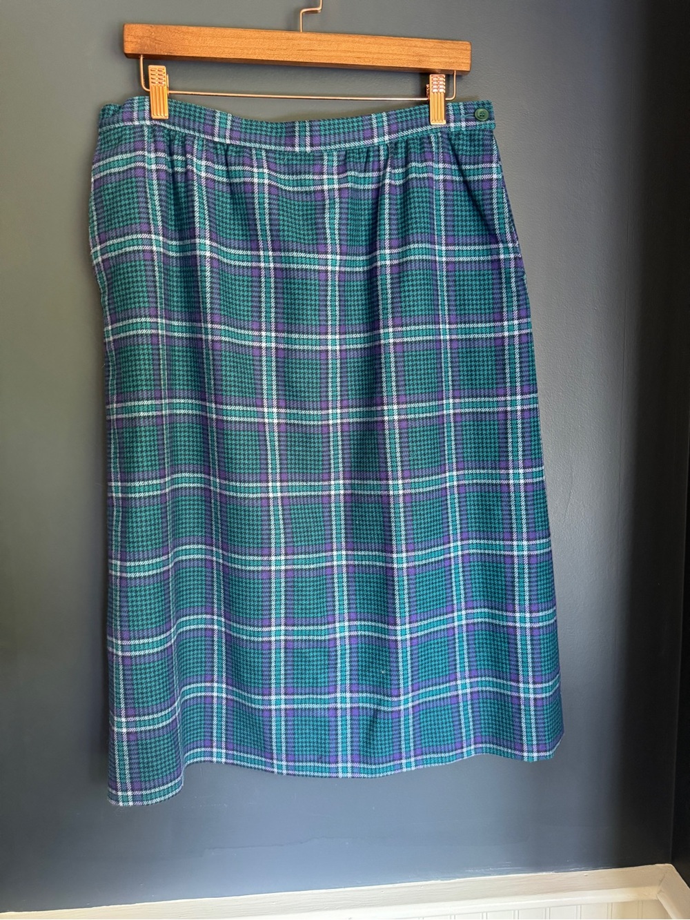 J. Peterman Emerald & Teal Plaid Pencil Skirt